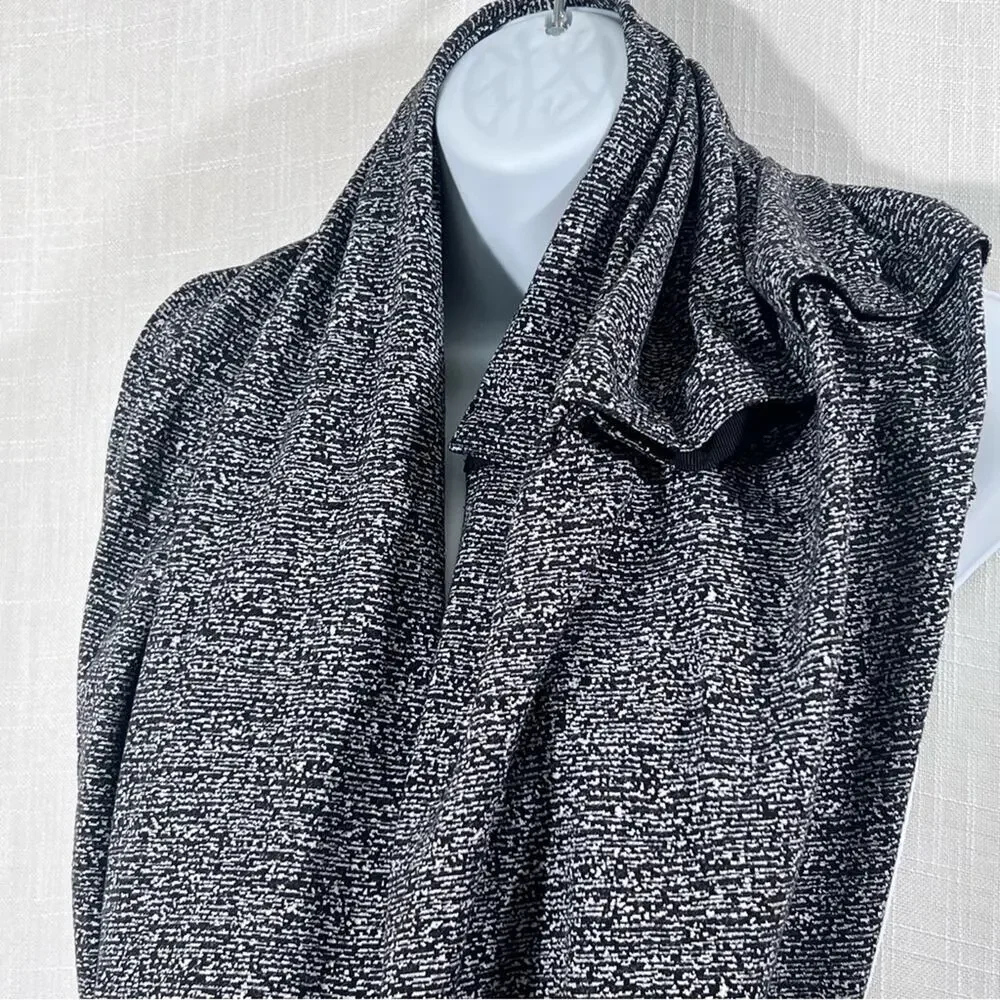 Lululemon Athletica Vinyasa Convertible Scarf Black White Grey O/S